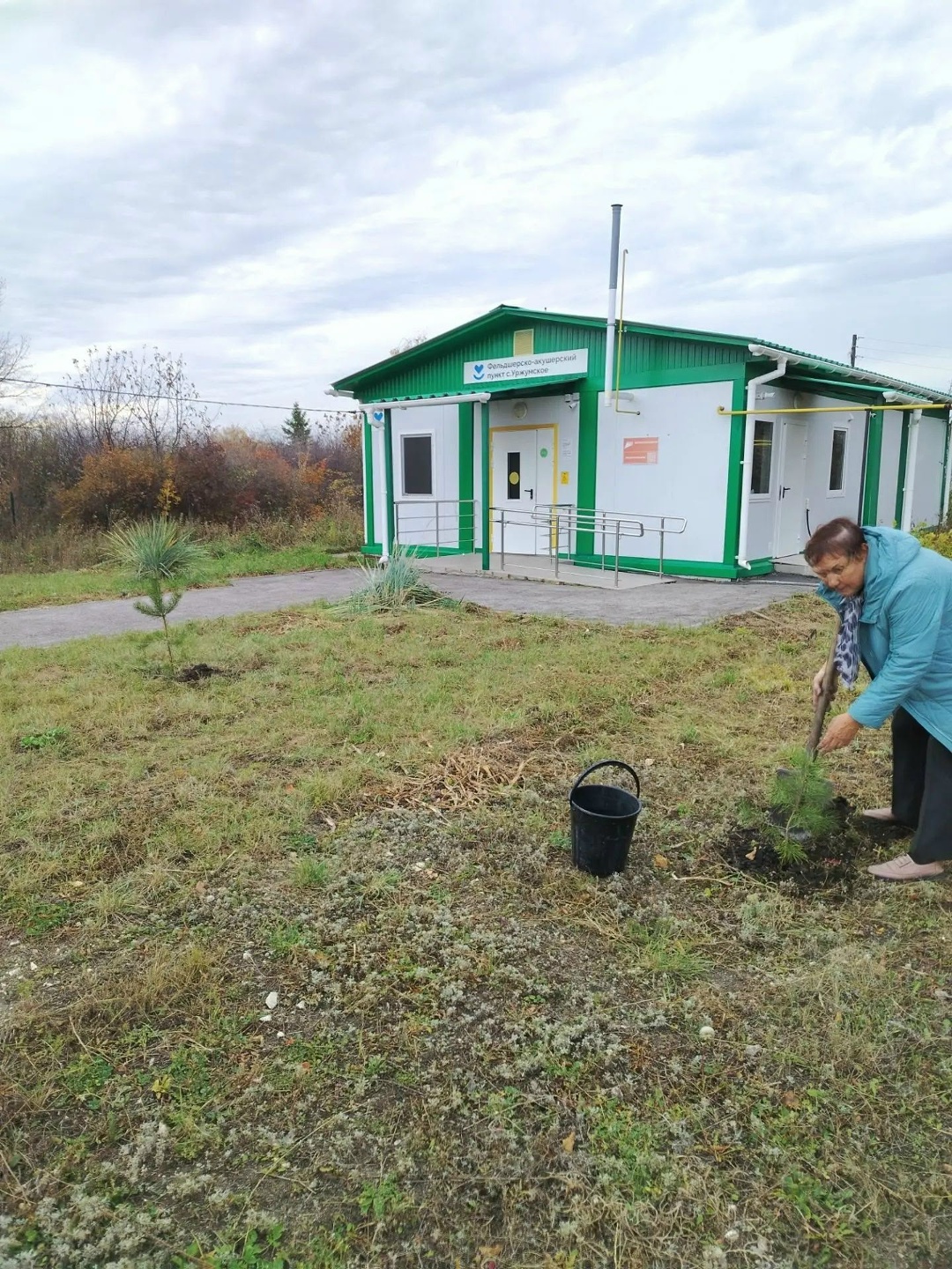 Bx_уборка_около_ФАП_Уржумское_окт.26_г.jpg