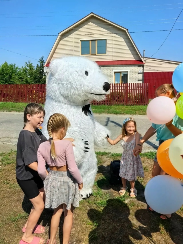 O8wP6s_в_кругу_лучших_друзей._д.р.наверное_лето_26г.jpg